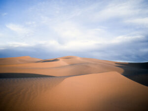 Day 4. Climb up Khongor Sand Dunes